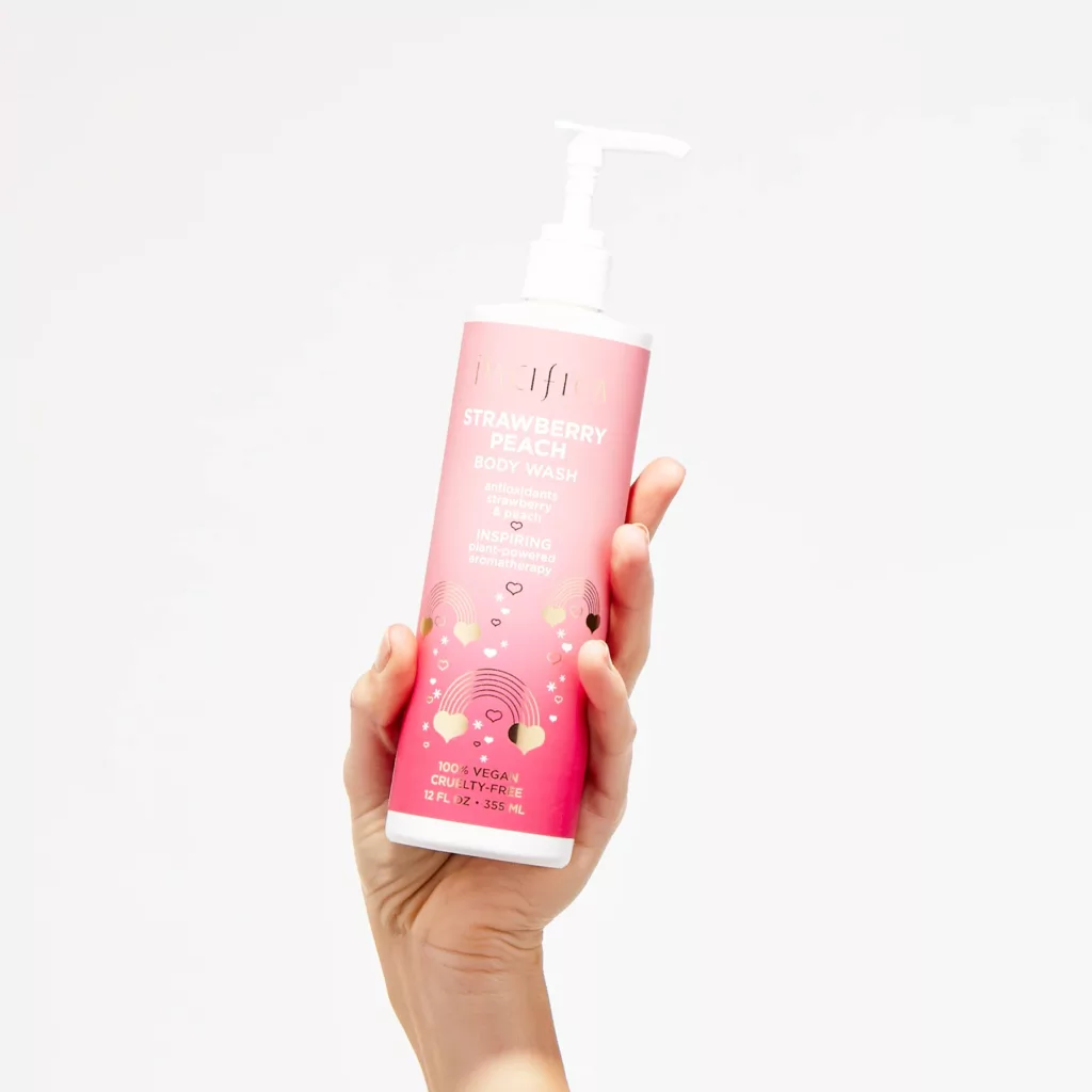 PAC STRAWBERRY PEACH BODY WASH HAND 1800x 3