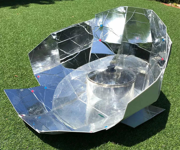 Haines Solar Cooker