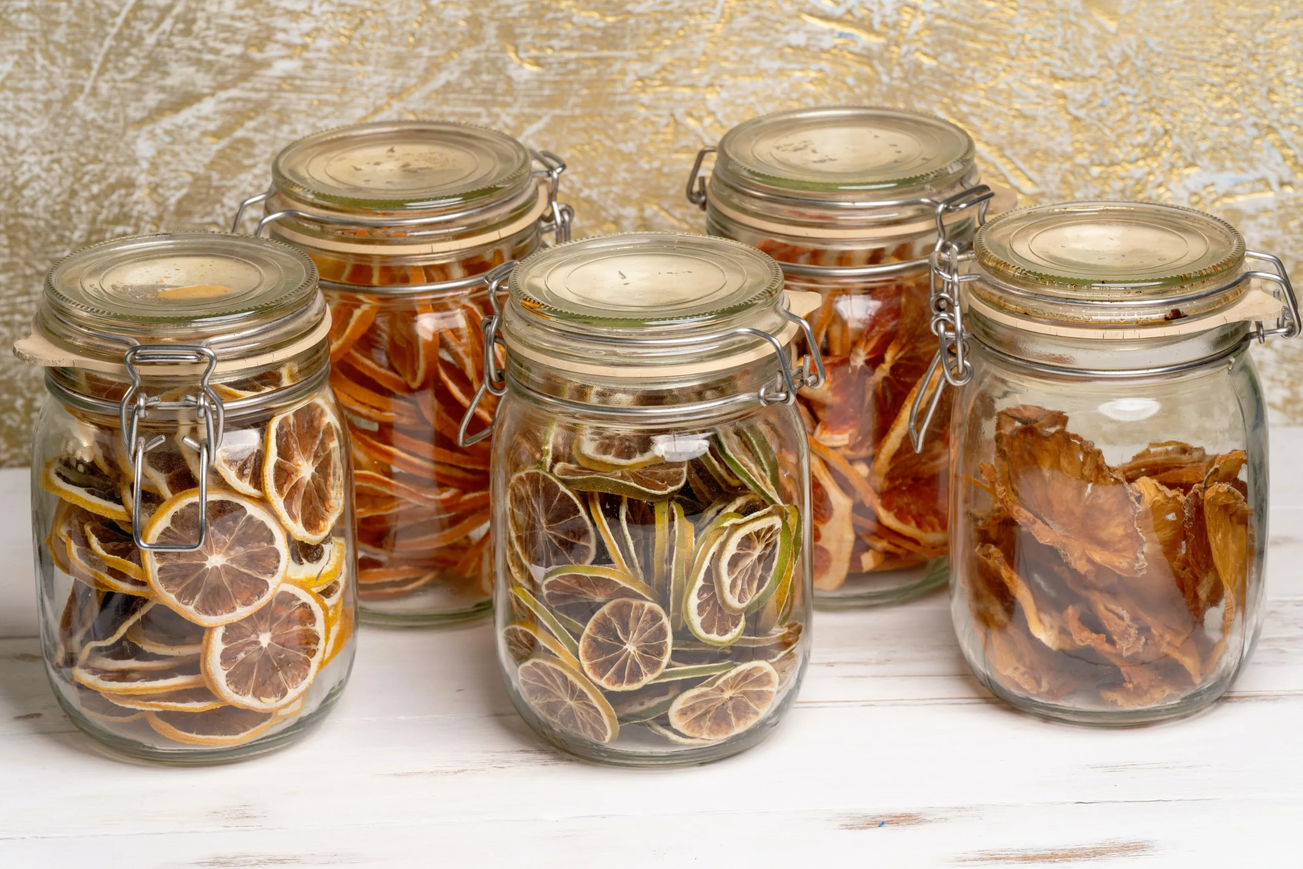 How to Store Fruit in Mason Jars for Extended Freshness?