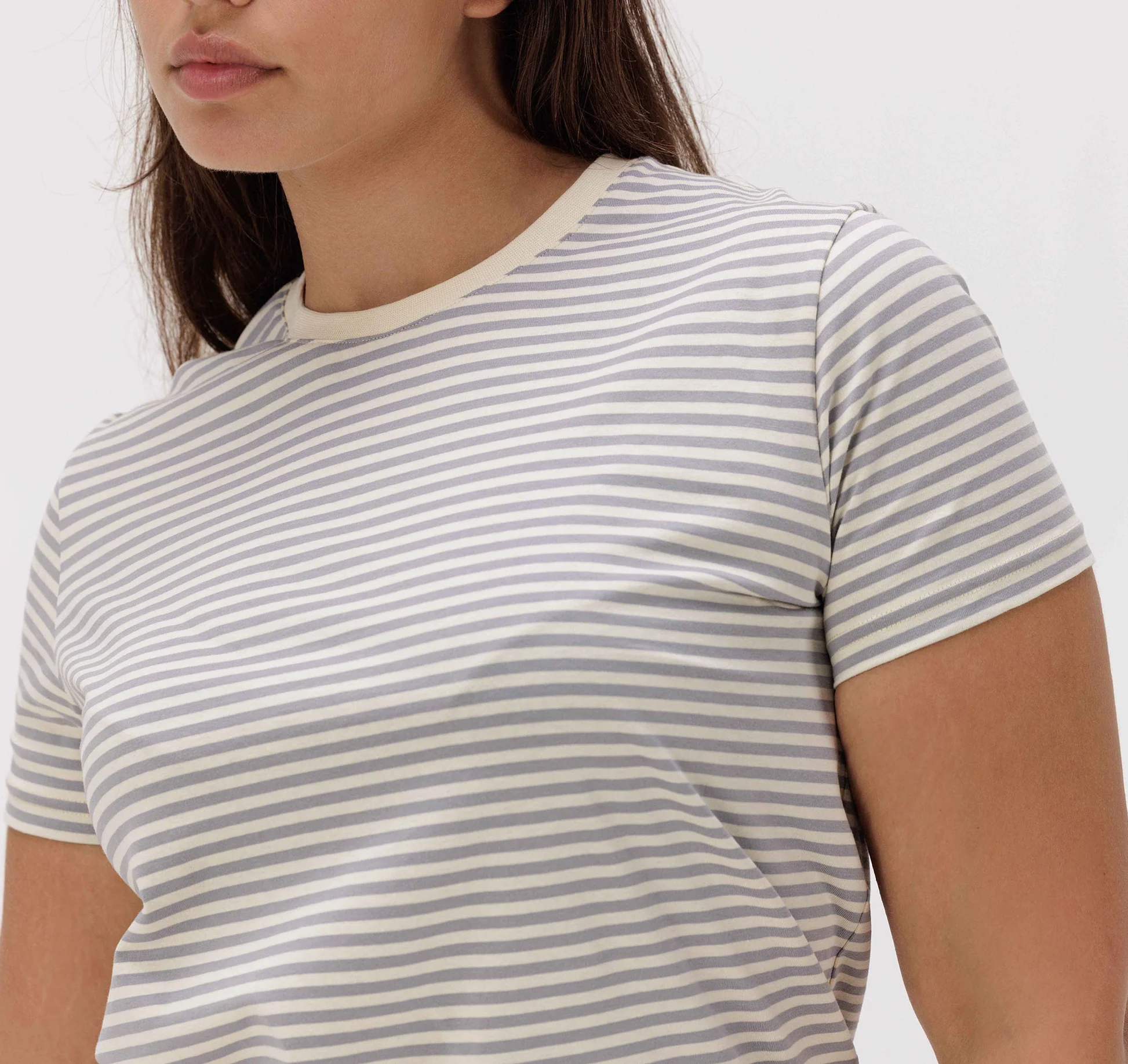 dg organic basics women organic cotton tee grey stripe studio 4 13203949 e711 4969 b30f 8b59260911cd.jpg