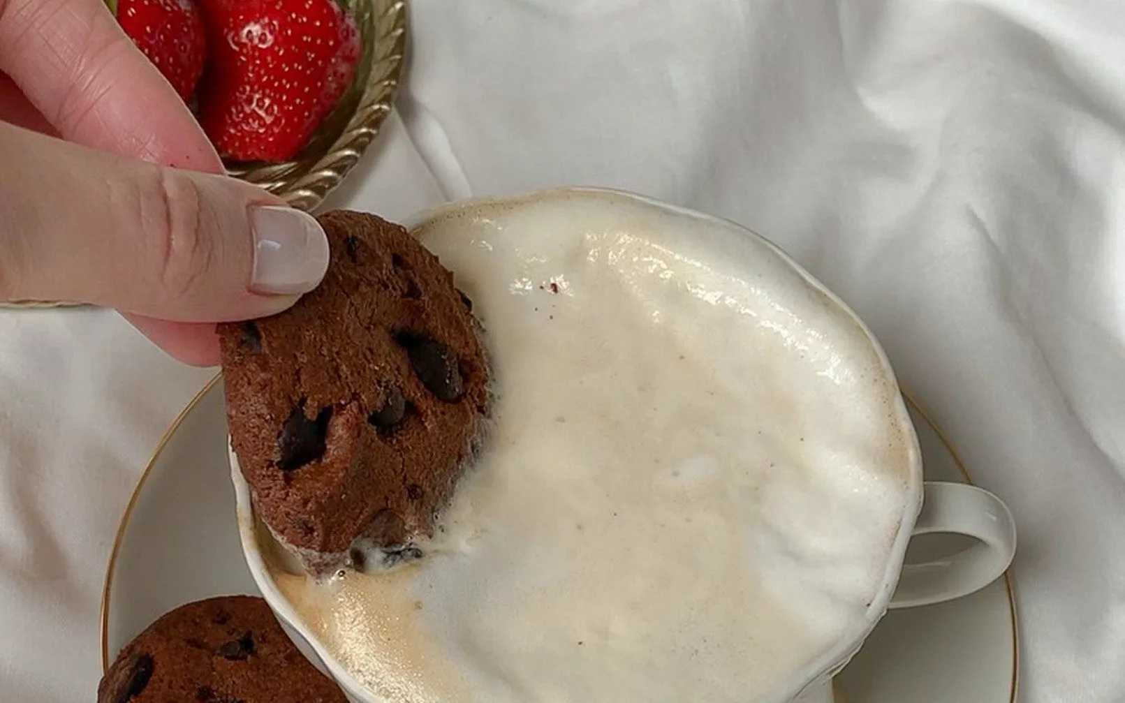 Sourdough Chocolate Chip Cookies with Browned Butter