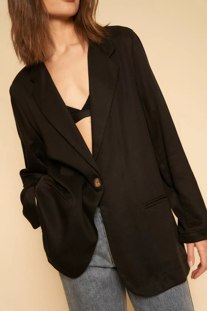 Whimsy + Row l Parker Blazer in Black