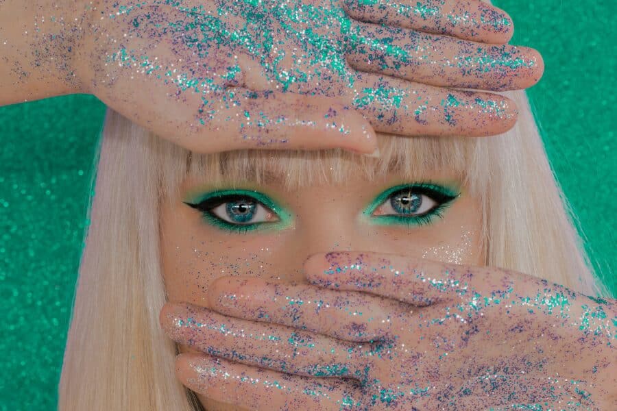 What Is Glitter Made Of? The Shocking Truth About Glitter Pollution ...